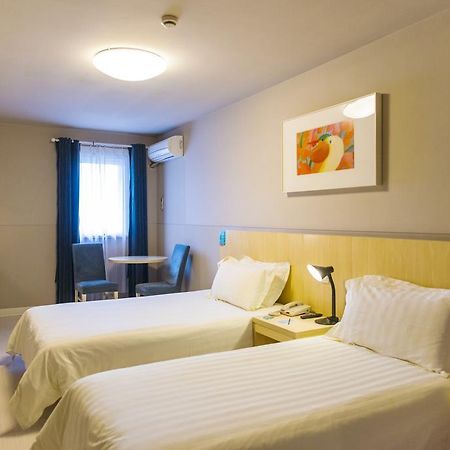 Jinjiang Inn - Yinchuan New Moon Square Екстер'єр фото