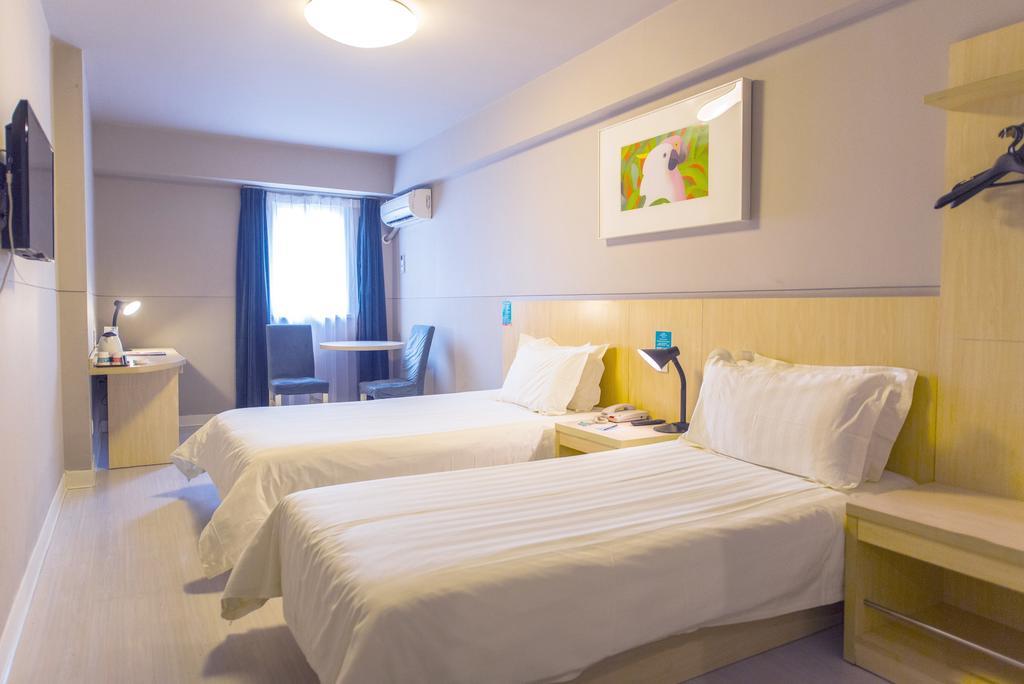 Jinjiang Inn - Yinchuan New Moon Square Екстер'єр фото