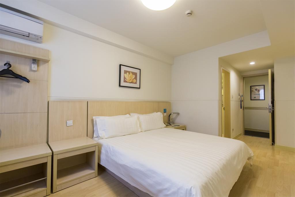 Jinjiang Inn - Yinchuan New Moon Square Екстер'єр фото