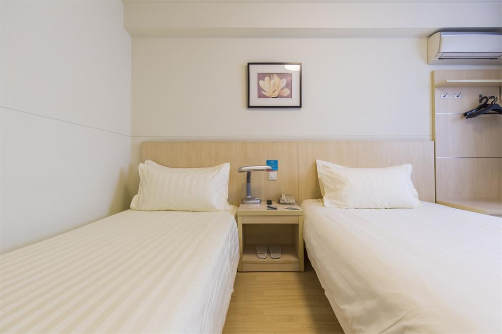 Jinjiang Inn - Yinchuan New Moon Square Екстер'єр фото